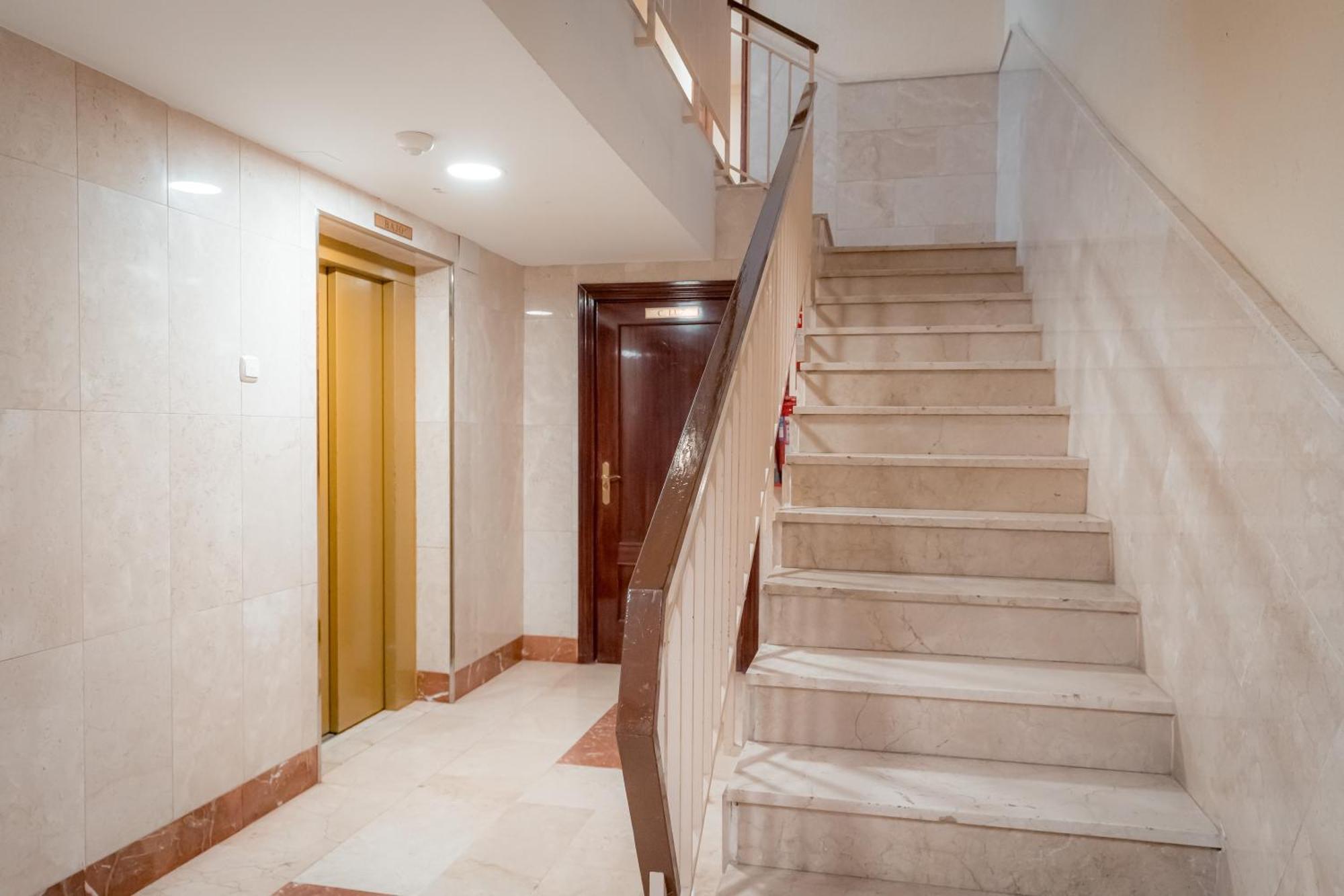 Apartmán Ibericabeds Figares Granada Exteriér fotografie